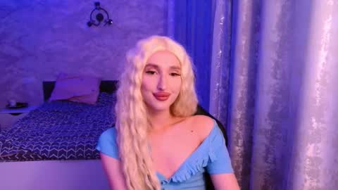 Snapshot of honey_sunset chatting on September 25, 2025, 5:27 pm honey_sunset online show from September 25, 2025, 5:27 pm
