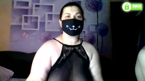 Snapshot of honey_sweet_couple chatting on January 9, 2026, 9:38 pm Alexa and Oscar online show from January 9, 2026, 9:38 pm