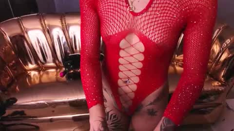HONEY  online show from March 6, 2026, 4:47 pm