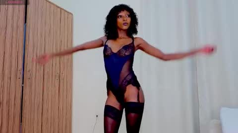 Snapshot of honeybloom_26 chatting on February 4, 2026, 4:07 am Keisha online show from February 4, 2026, 4:07 am