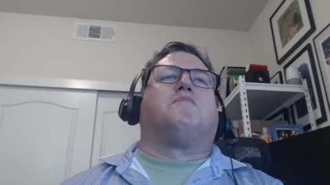 Snapshot of honeybunches1777 chatting on March 3, 2026, 9:31 pm honeybunches1777 online show from March 3, 2026, 9:31 pm