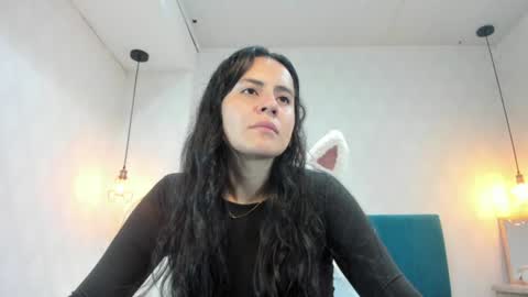 Emily online show from July 9, 2026, 1:04 pm