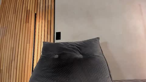 Snapshot of honeyhot69__ chatting on January 18, 2026, 11:47 am Sofia independent model online show from January 18, 2026, 11:47 am