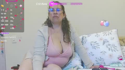 Snapshot of honeyhotpaty chatting on December 23, 2025, 8:34 am sofia online show from December 23, 2025, 8:34 am