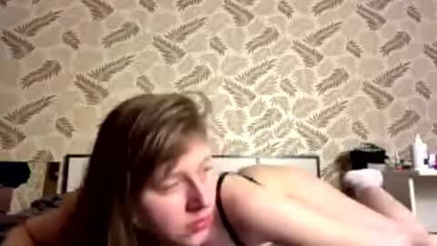 Snapshot of honeymiraa chatting on May 31, 2026, 6:09 pm Mira online show from May 31, 2026, 6:09 pm