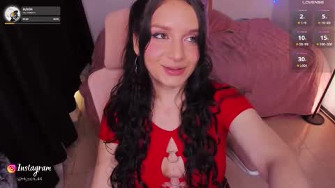 Snapshot of honeymoontea chatting on January 9, 2026, 2:58 am online show from January 9, 2026, 2:58 am