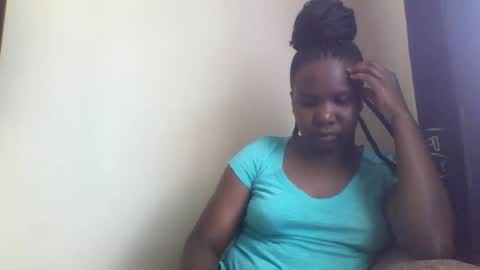 Honeymuny online show from November 30, 2025, 7:12 am