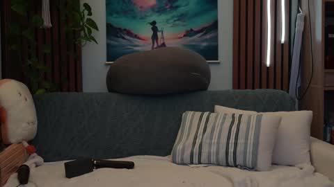 Noelle online show from October 14, 2025, 3:18 am