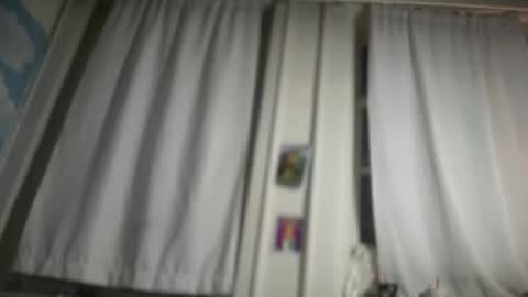 Snapshot of honeyxlimbed chatting on January 16, 2026, 5:22 am Emi Rose online show from January 16, 2026, 5:22 am