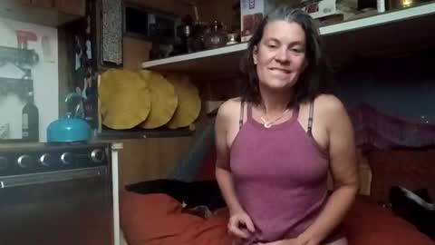 hoodoou online show from March 26, 2026, 3:34 am