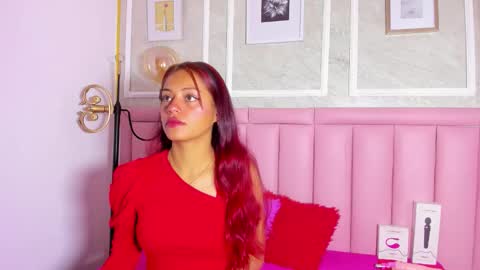 Snapshot of hoollyhendrix chatting on January 15, 2026, 9:07 pm holly online show from January 15, 2026, 9:07 pm