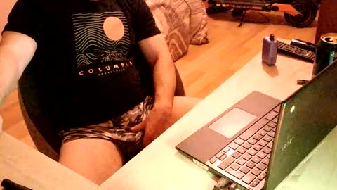 Hoops891 online show from October 11, 2025, 11:47 pm