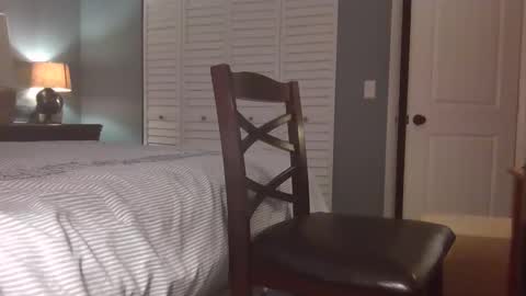 Snapshot of hooshung_mvers8 chatting on November 18, 2025, 4:39 am hooshung_mvers8 online show from November 18, 2025, 4:39 am