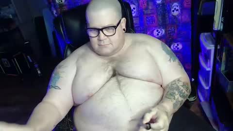 Sir online show from November 3, 2025, 8:10 pm