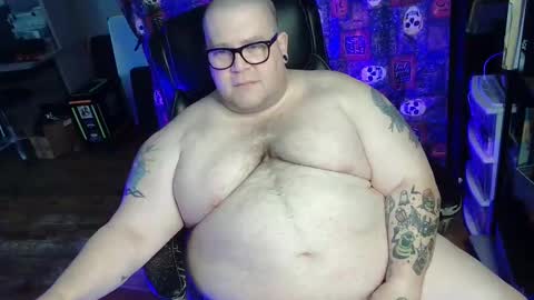 Sir online show from November 5, 2025, 6:52 pm