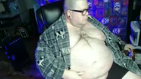 Sir online show from November 10, 2025, 7:57 pm