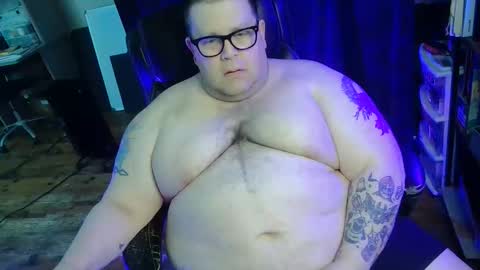 Snapshot of hoosierdaddyxl chatting on February 12, 2026, 7:31 pm Sir online show from February 12, 2026, 7:31 pm