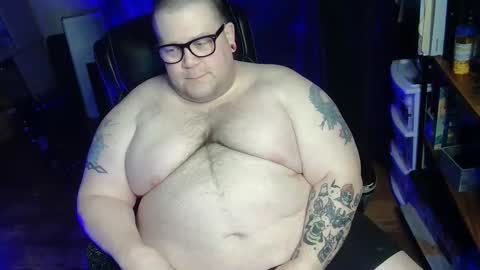 Snapshot of hoosierdaddyxl chatting on March 2, 2026, 8:26 pm Sir online show from March 2, 2026, 8:26 pm