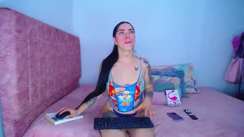 ONLYFANS online show from October 1, 2025, 9:32 pm