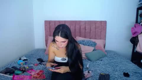 Snapshot of hoot_alicee chatting on December 22, 2025, 8:50 pm ONLYFANS online show from December 22, 2025, 8:50 pm
