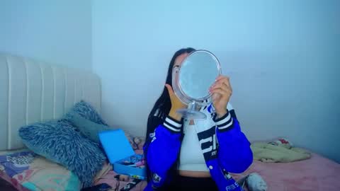 Snapshot of hoot_alicee chatting on April 9, 2026, 9:20 pm ONLYFANS online show from April 9, 2026, 9:20 pm
