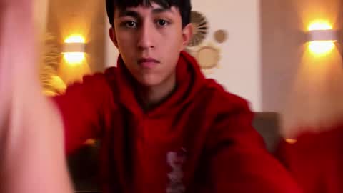 hoot_booys_ online show from January 6, 2026, 9:07 pm