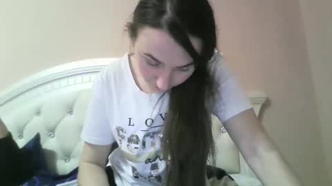 Snapshot of hootloove69 chatting on December 17, 2025, 6:36 pm hootloove69 online show from December 17, 2025, 6:36 pm