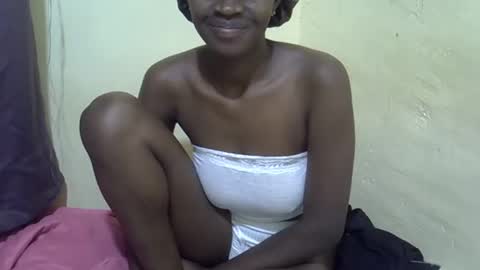 hope_terry online show from March 10, 2025, 3:45 am