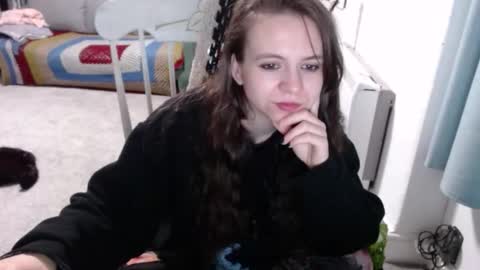 Snapshot of hope_xo chatting on March 8, 2026, 9:51 pm Hope online show from March 8, 2026, 9:51 pm