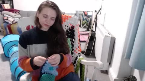 Snapshot of hope_xo chatting on March 10, 2026, 11:43 pm Hope online show from March 10, 2026, 11:43 pm