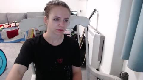 Snapshot of hope_xo chatting on June 23, 2026, 11:14 pm Hope online show from June 23, 2026, 11:14 pm