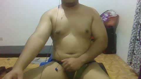 Snapshot of hopefulcub chatting on December 17, 2024, 1:05 pm hopefulcub online show from December 17, 2024, 1:05 pm