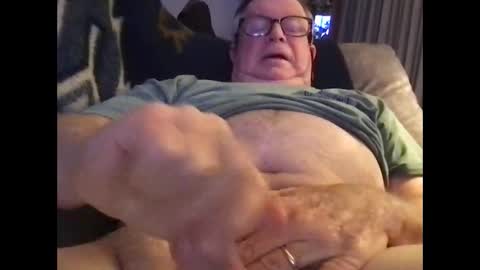 horndog online show from December 17, 2024, 9:28 am