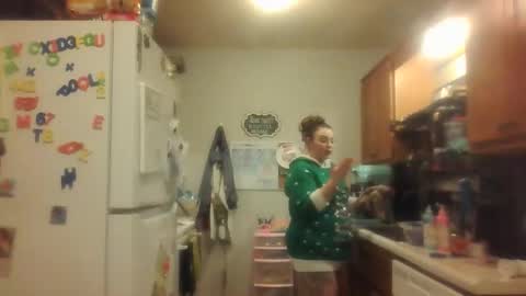 horneygirl88ddd online show from December 19, 2025, 4:14 pm