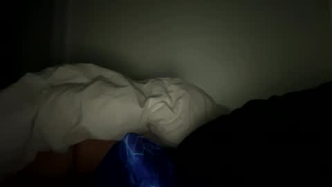 hornuncut1900 online show from December 20, 2025, 9:05 am