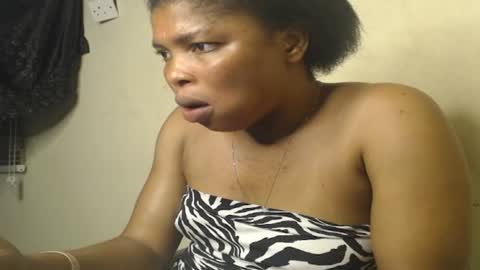 horny4bum online show from February 7, 2025, 7:50 am