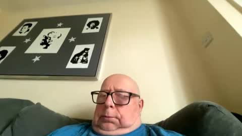 Cum suck Me off online show from May 21, 2026, 8:21 am
