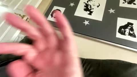 Cum suck Me off online show from June 6, 2026, 3:28 pm
