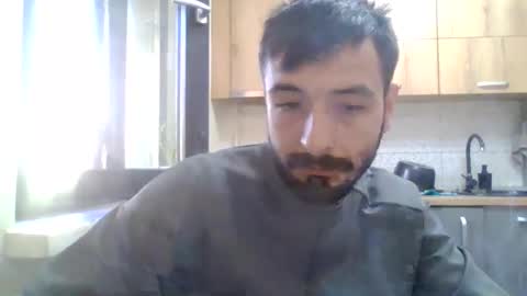 horny_couple9600 online show from November 12, 2025, 1:22 pm