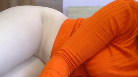 Snapshot of horny_hey chatting on February 21, 2025, 7:01 am Serena online show from February 21, 2025, 7:01 am