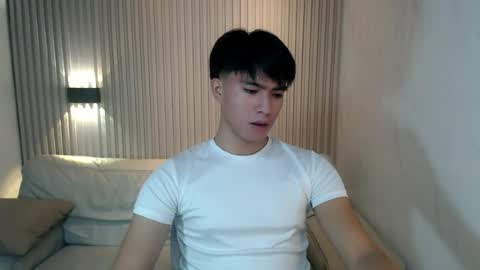 Snapshot of horny_jamesxx chatting on July 8, 2026, 1:04 pm cum boy james online show from July 8, 2026, 1:04 pm