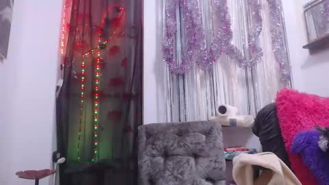 armina online show from March 11, 2025, 2:07 pm