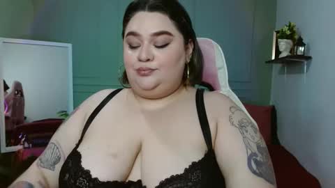 Snapshot of horny_neighbors_ chatting on December 14, 2024, 9:29 am onlyTiffany I broke up with frank 10 days ago online show from December 14, 2024, 9:29 am