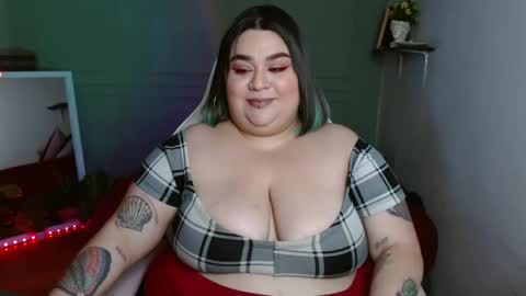 Snapshot of horny_neighbors_ chatting on January 31, 2025, 12:50 am onlyTiffany I broke up with frank 10 days ago online show from January 31, 2025, 12:50 am