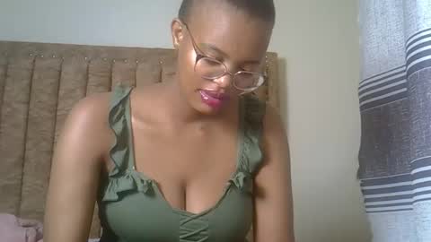 horny_sexy_baby online show from January 15, 2026, 2:16 am