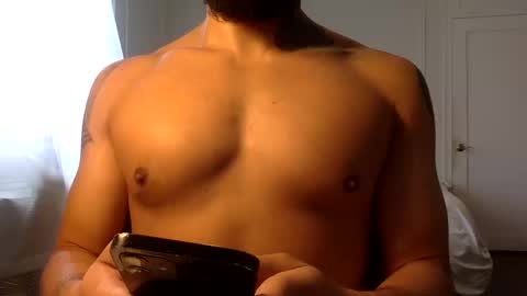 Snapshot of hornybbcxx chatting on October 13, 2025, 5:35 pm hornybbcxx online show from October 13, 2025, 5:35 pm