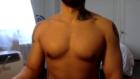 Snapshot of hornybbcxx chatting on December 14, 2025, 6:23 pm hornybbcxx online show from December 14, 2025, 6:23 pm