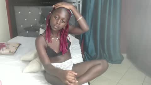 Snapshot of hornybella4 chatting on February 2, 2025, 3:28 pm Bella online show from February 2, 2025, 3:28 pm