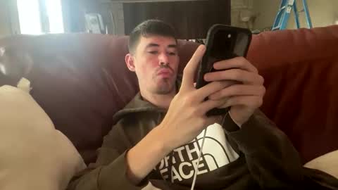 Justin 7 inches online show from September 14, 2025, 4:17 pm