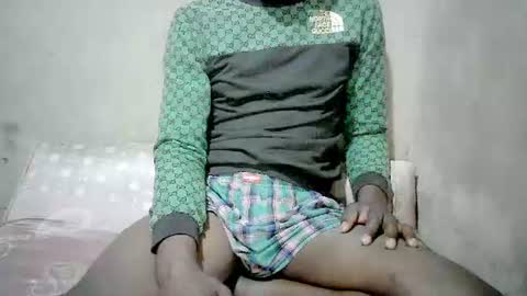 Snapshot of hornyboy9102003 chatting on March 7, 2026, 9:12 pm hornyboy9102003 online show from March 7, 2026, 9:12 pm